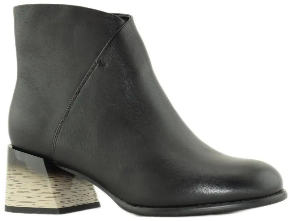 Купить XJU-12746-1A-KB MADELLA Ботинки женские  за 3 770 руб. в интернет-магазине Дом Обуви