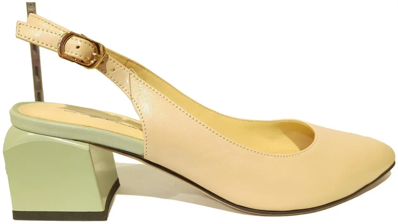 Купить 12C5-62-208 LADY COUTURE Босоножки женские за 7 080 руб. в интернет-магазине Дом Обуви