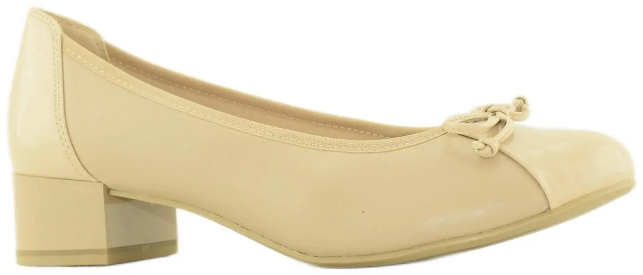 Купить 9-9-22300-20-408 CAPRICE Туфли женские за 5 590 руб. в интернет-магазине Дом Обуви