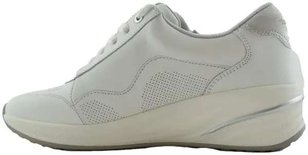 Купить 1-1-23739-45-100 TAMARIS Кроссовки женские за 11 495 руб. в интернет-магазине Дом Обуви