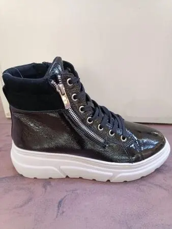 Купить 9-9-25223-41-017 CAPRICE Ботинки женские за 8 000 руб. в интернет-магазине Дом Обуви