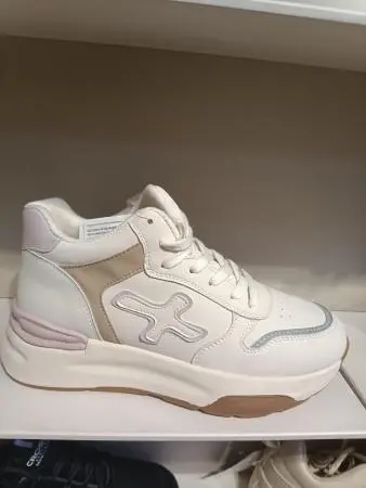 Купить XZZ-32924-2D-SB MADELLA Кроссовки женские за 6 340 руб. в интернет-магазине Дом Обуви