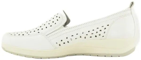 Купить 9-9-24760-28-102 CAPRICE Слипоны женские  за 6 400 руб. в интернет-магазине Дом Обуви