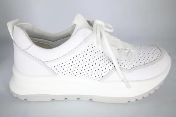 Купить 31W9-11-011 BONAVI Кроссовки женские за 4 320 руб. в интернет-магазине Дом Обуви