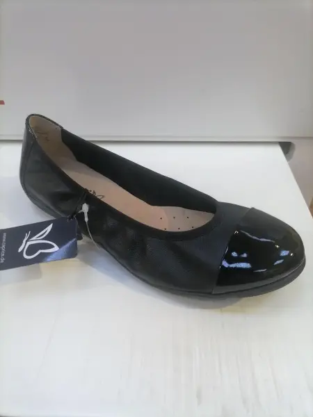 Купить 9-9-22152-28-033 CAPRICE Балетки женские за 4 640 руб. в интернет-магазине Дом Обуви