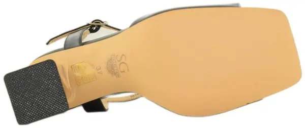 Купить HR195-0100-T37L SG Collection Босоножки женские за 5 550 руб. в интернет-магазине Дом Обуви Купить HR195-0100-T37L SG Collection Босоножки женские за 5 550 руб. в интернет-магазине Дом Обуви