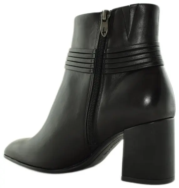 Купить 1-1-25039-31-001 TAMARIS Ботинки женские  за 2 600 руб. в интернет-магазине Дом Обуви