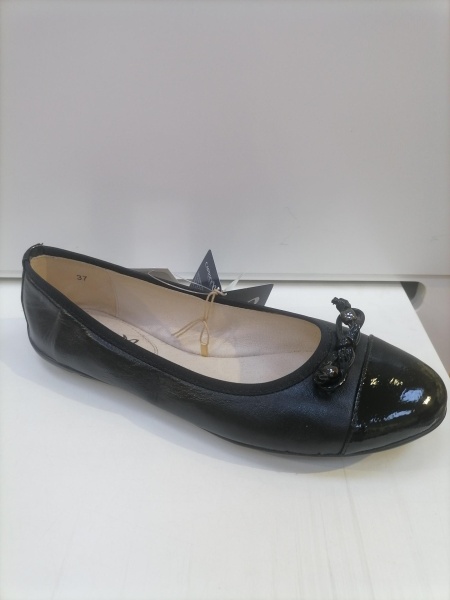 Купить 9-9-22109-28-019 CAPRICE Балетки женские за 6 295 руб. в интернет-магазине Дом Обуви