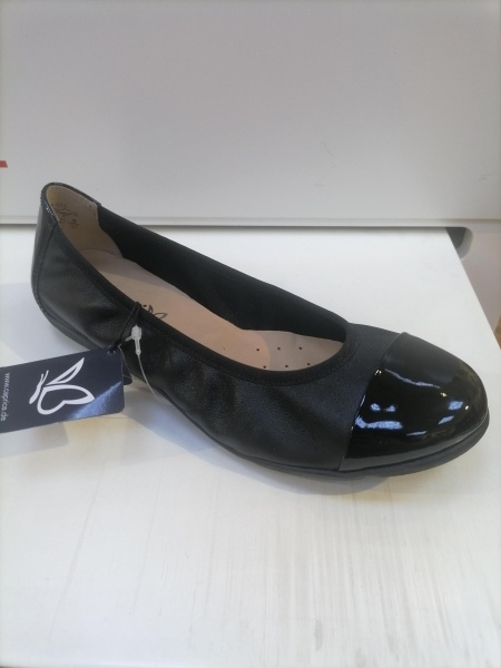 Купить 9-9-22152-28-033 CAPRICE Балетки женские за 4 640 руб. в интернет-магазине Дом Обуви