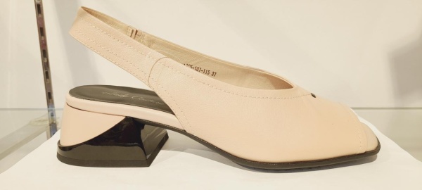 Купить 12C5-107-115 LADY COUTURE Босоножки женские за 5 120 руб. в интернет-магазине Дом Обуви